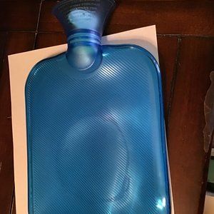 Blanket-Style Heated Water Bottle